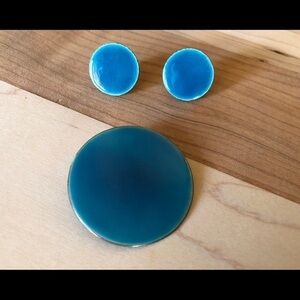 VINTAGE STERLING ENAMEL BROOCHE & EARRINGS